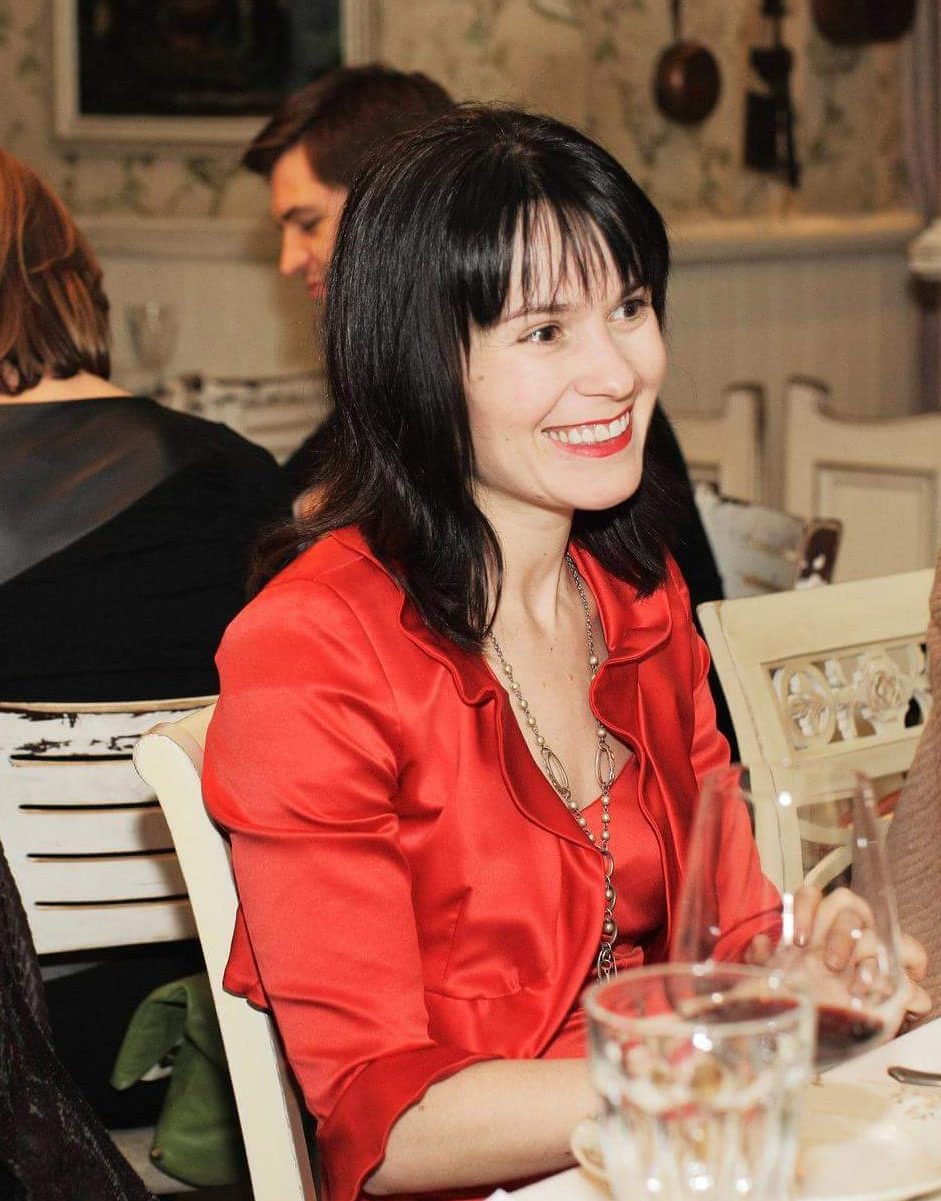 Елена Александрова